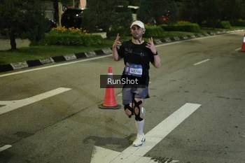 Runner Photo 4237519