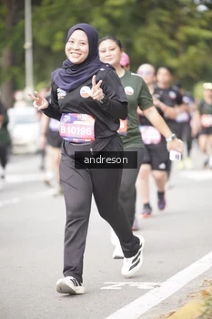 Runner Photo 4237532