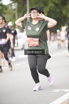 Runner Photo 4237566