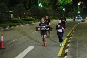 Runner Photo 4237572
