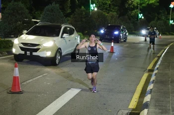 Runner Photo 4237589