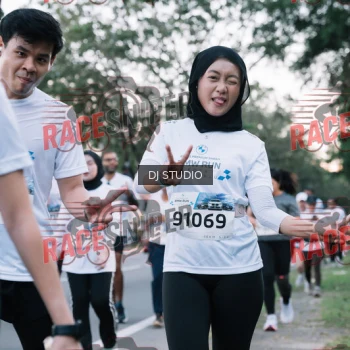 Runner Photo 423759