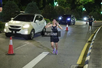 Runner Photo 4237595