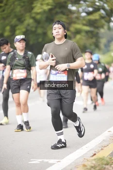 Runner Photo 4237596