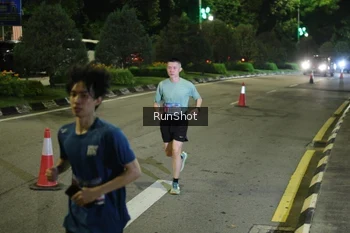 Runner Photo 4237614