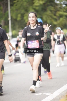 Runner Photo 4237627