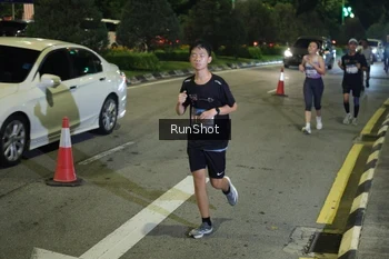 Runner Photo 4237632