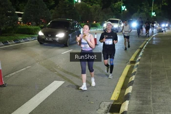 Runner Photo 4237637