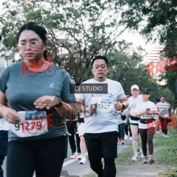 Runner Photo 423764