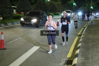 Runner Photo 4237642