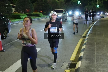 Runner Photo 4237644