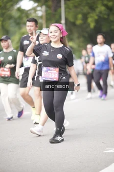 Runner Photo 4237645