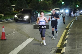 Runner Photo 4237650