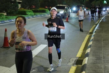 Runner Photo 4237658