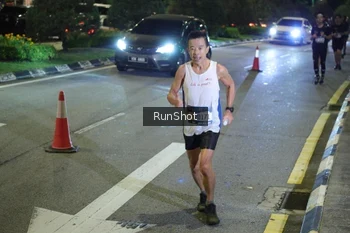 Runner Photo 4237663