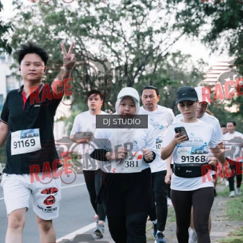 Runner Photo 423768