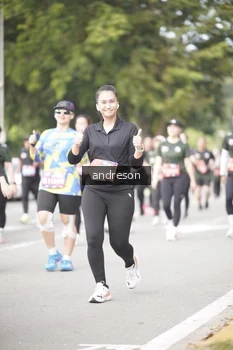 Runner Photo 4237684