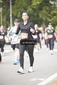 Runner Photo 4237686
