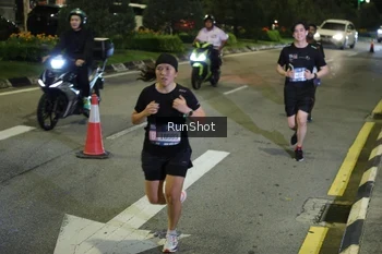 Runner Photo 4237690