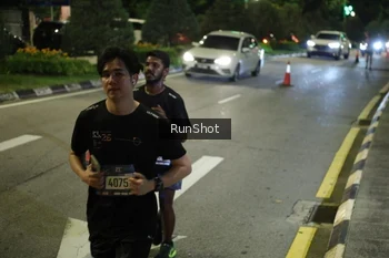 Runner Photo 4237699