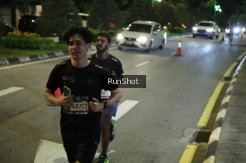 Runner Photo 4237700
