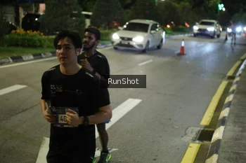 Runner Photo 4237704