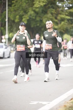 Runner Photo 4237724