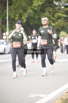 Runner Photo 4237730