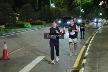 Runner Photo 4237732