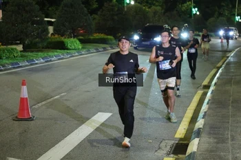 Runner Photo 4237734