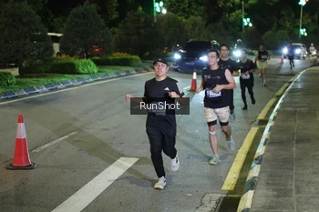 Runner Photo 4237739