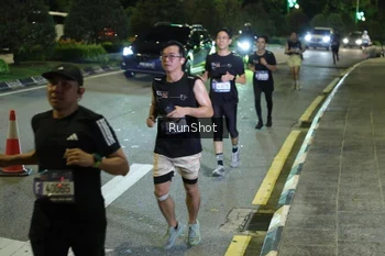 Runner Photo 4237746