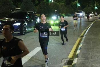 Runner Photo 4237749