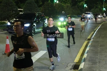 Runner Photo 4237756