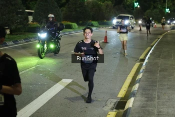 Runner Photo 4237762