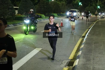 Runner Photo 4237764