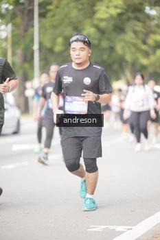 Runner Photo 4237767