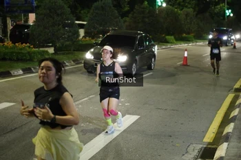Runner Photo 4237786