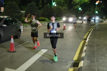 Runner Photo 4237834