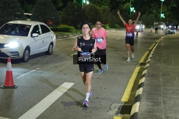 Runner Photo 4237850