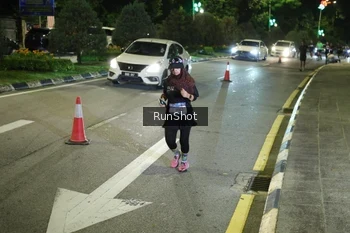 Runner Photo 4237874