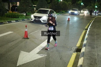 Runner Photo 4237878