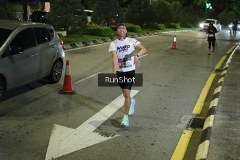 Runner Photo 4237884
