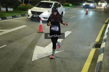 Runner Photo 4237885