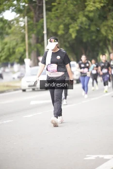 Runner Photo 4237973