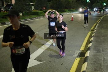 Runner Photo 4237995