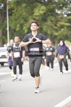 Runner Photo 4238020