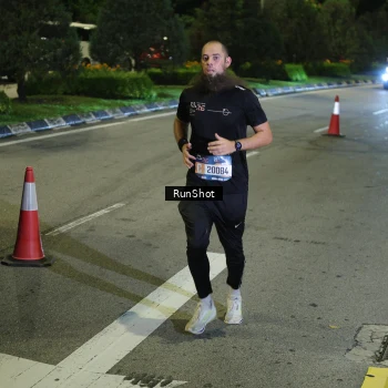Runner Photo 4238047