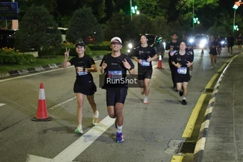 Runner Photo 4238060