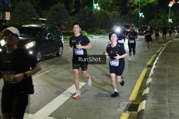 Runner Photo 4238065
